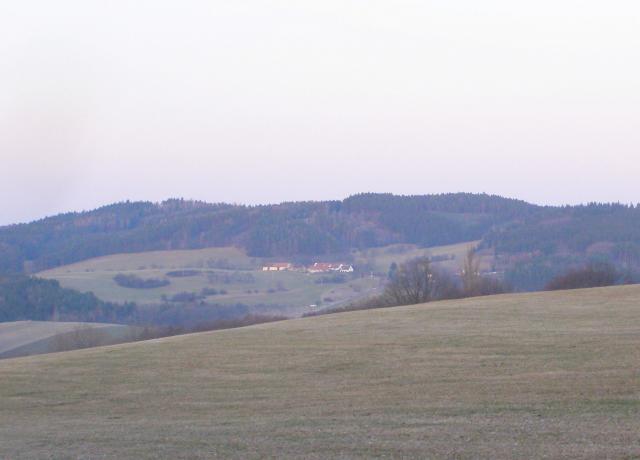 Boží kámen nad Lhotou Tažovickou